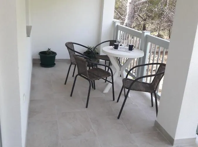 Dokoza - Marina Iv Apartament *
